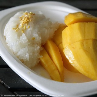 Pa Jieu - mango & sticky rice